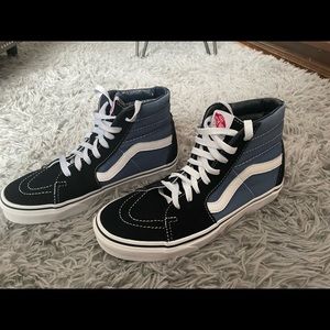 Selling these blue/navy Vans, womens size 8, barely worn!